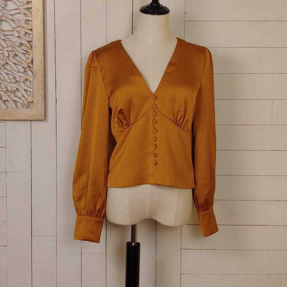 J. Crew Tops - J CREW Warm Caramel Deep V-neck button-front top in satin-backed crepe Size 2